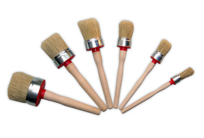 Round paintbrushes
